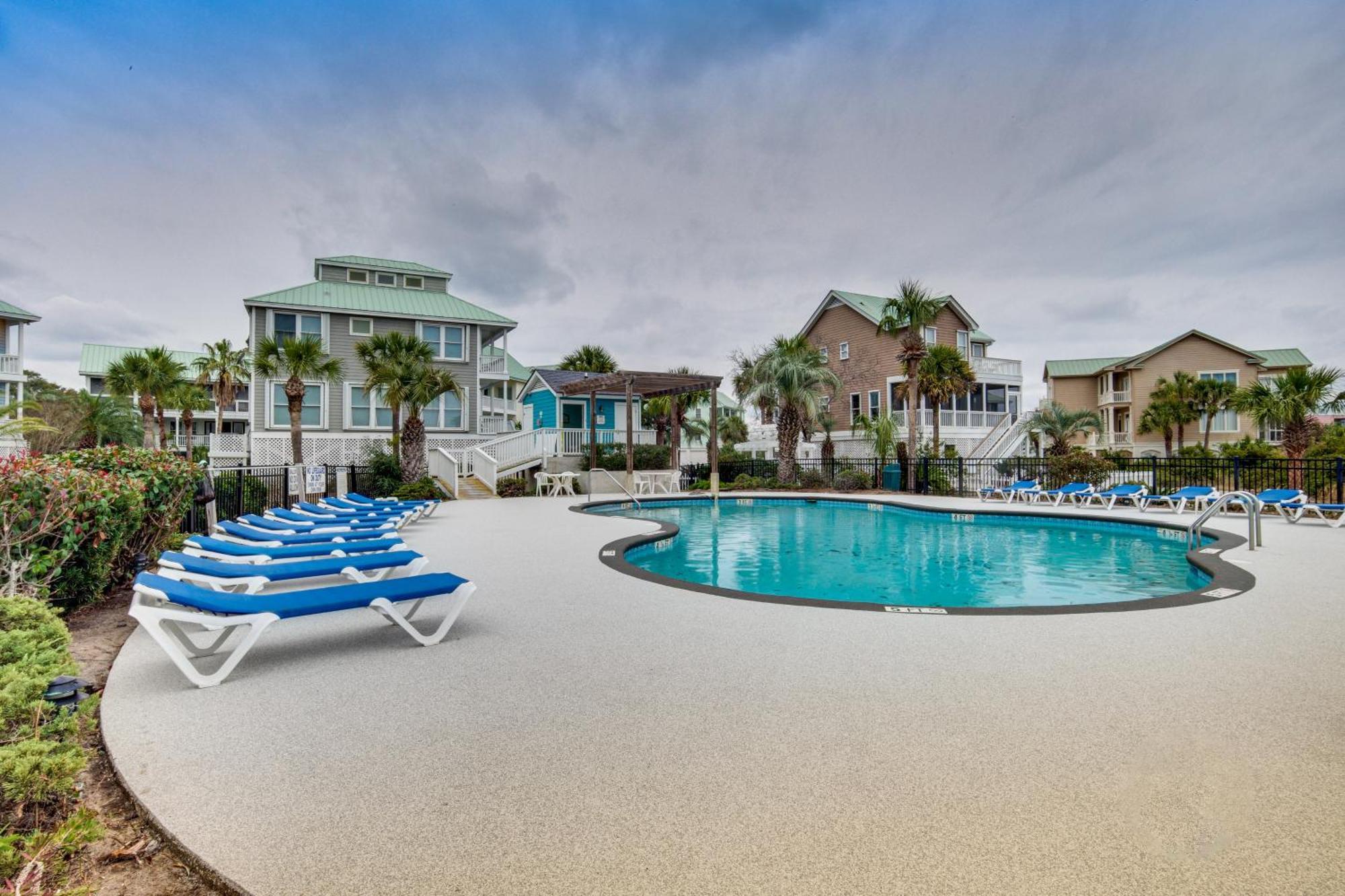 Ocean-View Saint Helena Island Condo - Pool Access Oceanmarsh Subdivision Extérieur photo